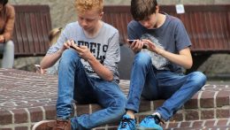 A szlovákiai fiatalok nehezen tájékozódnak az online térben