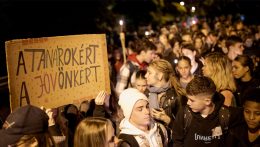 Reggel nyolc órától országszerte sztrájkolnak a pedagógusok Magyarországon