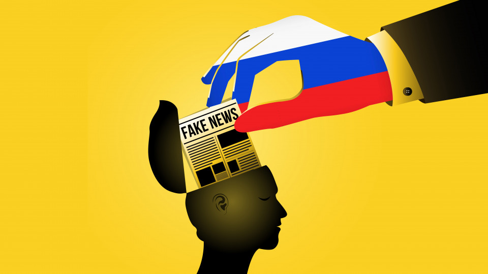 Szlovákiát az orosz dezinformációnak való behódolás kockázata fenyegeti