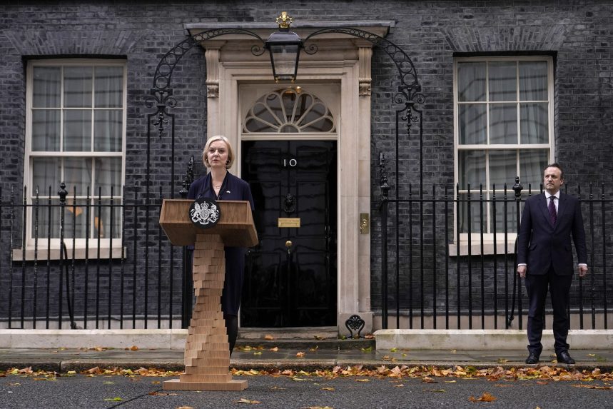 Lemondott a brit miniszterelnök