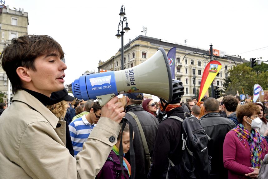 Újabb tüntetéseket szerveznek a magyar oktatásért