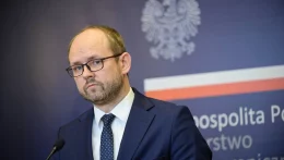 Bekérették a varsói külügyminisztériumba az orosz nagykövetet