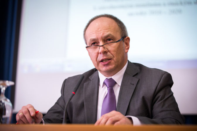 Bukovszky: nincs biztosítva a nemzetiségek részvétele a jogalkotási folyamatban