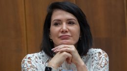 Leváltotta a parlament Jana Bittó Cigánikovát az egészségügyi bizottság éléről