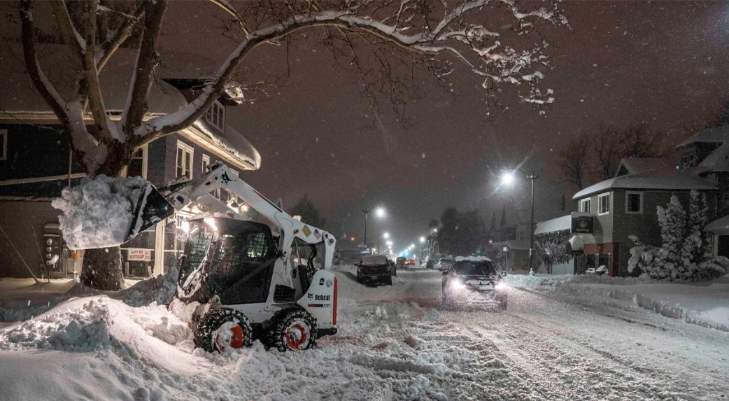 Rendkívüli hóvihar tombolt New York államban