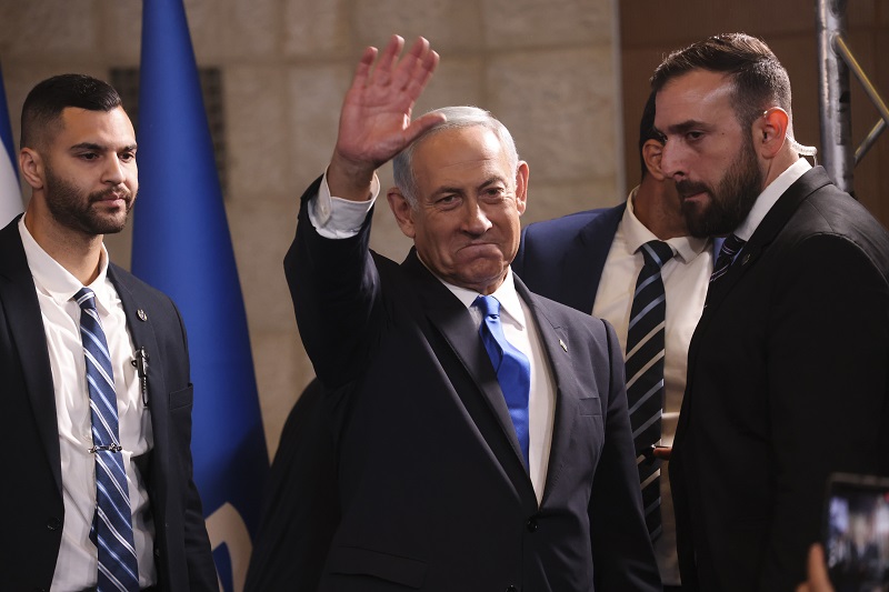 Izrael: 61-62 mandátumra számíthat a Knesszetben a Netanjahu-párti blokk