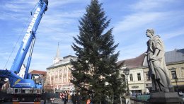 22 méter magas karácsonyfája lesz idén Kassának