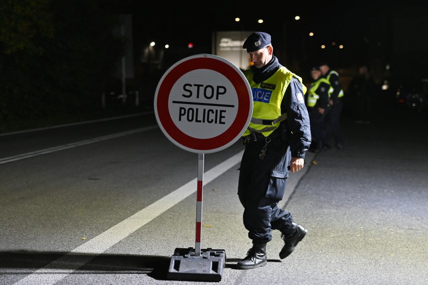 Illegális bevándorlás – Prága továbbra is ellenőrizni szeretné a cseh-szlovák határt