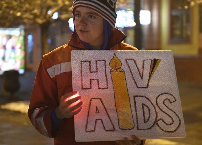 December 1. az AIDS elleni küzdelem világnapja
