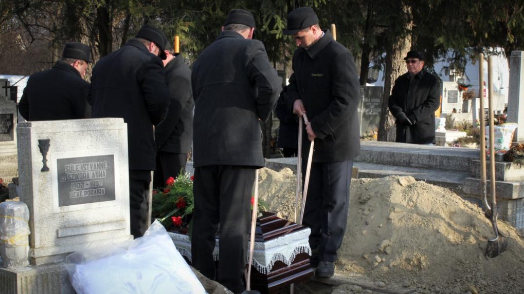 Uniós átlag alatti Szlovákiában a temetkezések állami hozzájárulása
