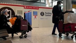 Az EU negatív Covid-tesztet sürget minden Kínából érkező utas számára