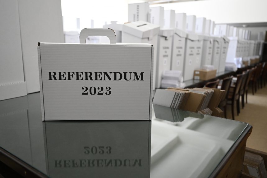 Egy hét múlva népszavazás, a szavazók kérhetik a hordozható szavazóurnát