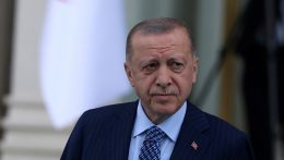 Erdogan tovább csuklóztatja a Svédeket