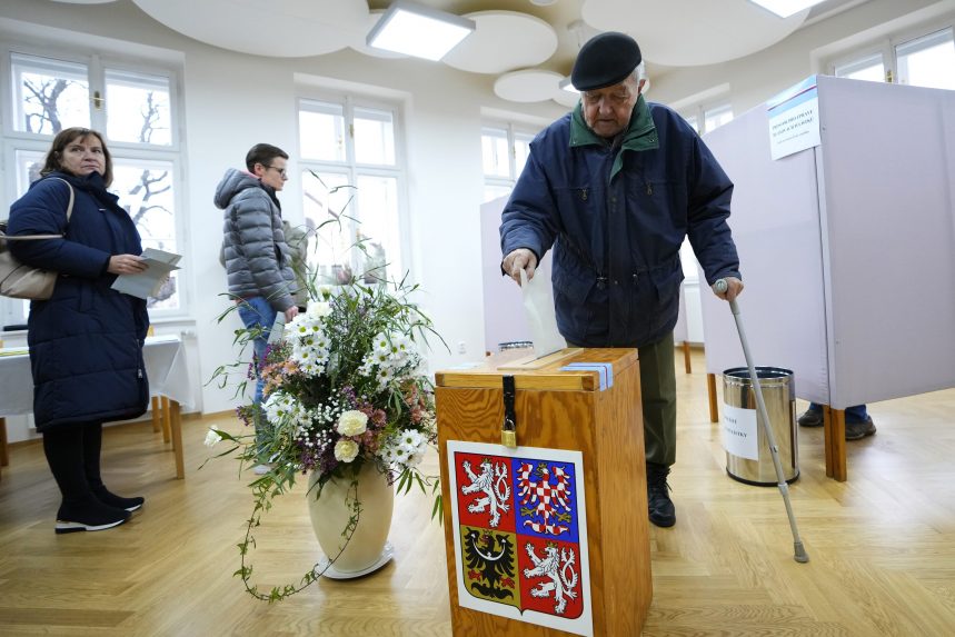 Csehországban megkezdődött az elnökválasztás második napja