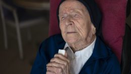 Elhunyt a világ legidősebb embere, Lucile Randon