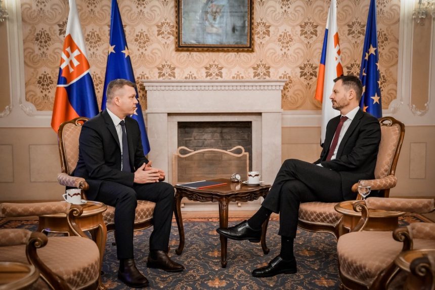 A Za ľudí, a KDH és a Szövetség vezetőjével is tárgyalt a kormányfő