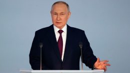 Mi lehet Putyin keddi beszédének üzenete?