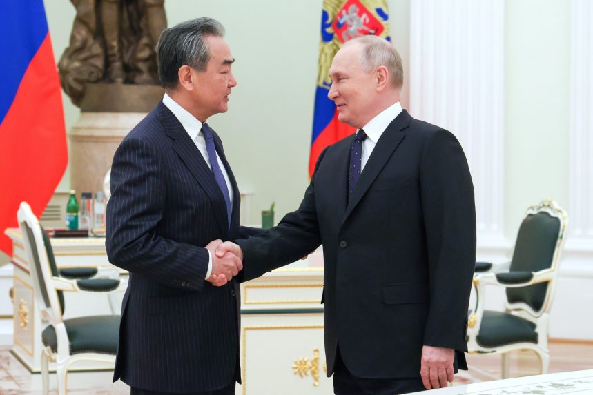 Putyin: új határokat érnek el az Oroszország és Kína közötti kapcsolatok