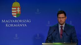 Erasmus+: lemondtak a miniszterek az egyetemi kuratóriumok éléről Magyarországon