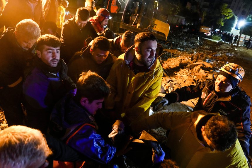 Kedd hajnalban újabb földrengés rázta meg Törökországot