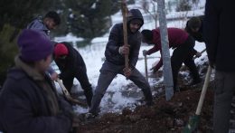 Nincs már hely a temetőkben Törökország és Szíria földrengés sújtotta régiójában