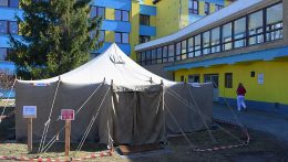A védelmi tárca 9,4 millió euróért vásárol katonai sátrakat