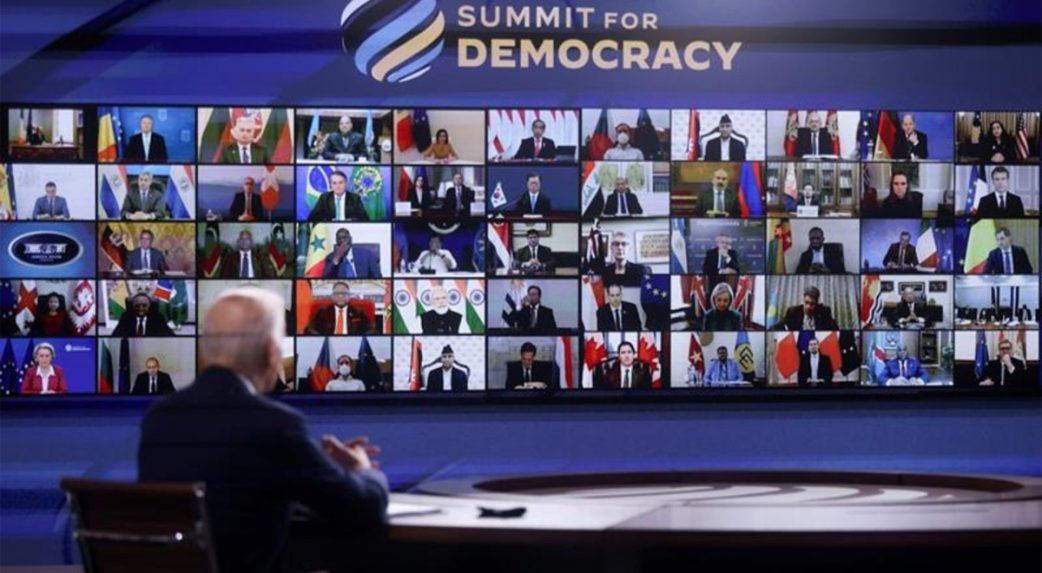 Magyarország sem kapott meghívót a most zajló demokrácia csúcstalálkozóra
