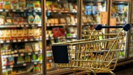 Smer-SD: Az élelmiszer-árplafon a kormány által jóváhagyott csalás