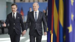 Scholz: Svédországnak minél gyorsabban a NATO tagjává kell válnia