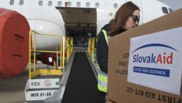 Hat és fél tonna humanitárius segélyt küld Szíriába Pozsony