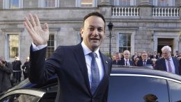 Írország törölné az alkotmányból a nőkre vonatkozó elavult passzusokat