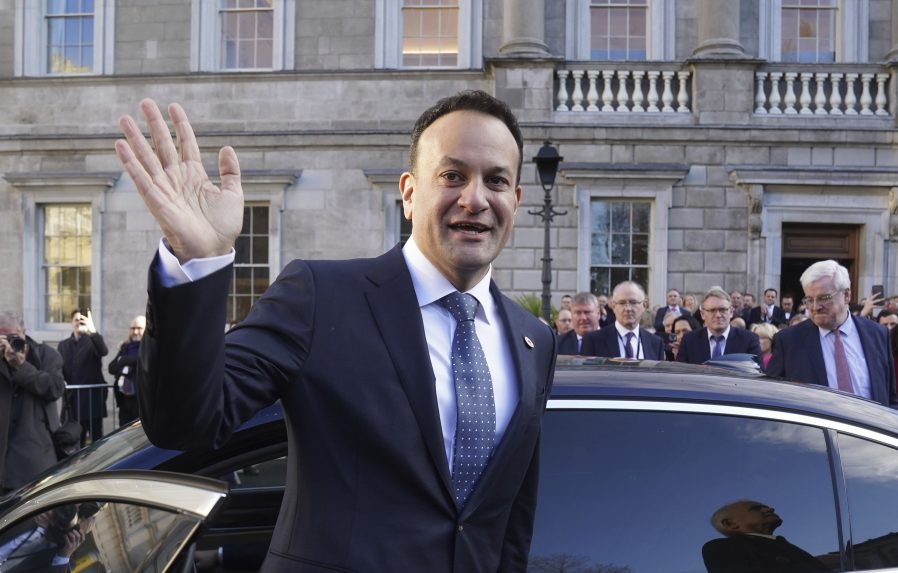 Írország törölné az alkotmányból a nőkre vonatkozó elavult passzusokat