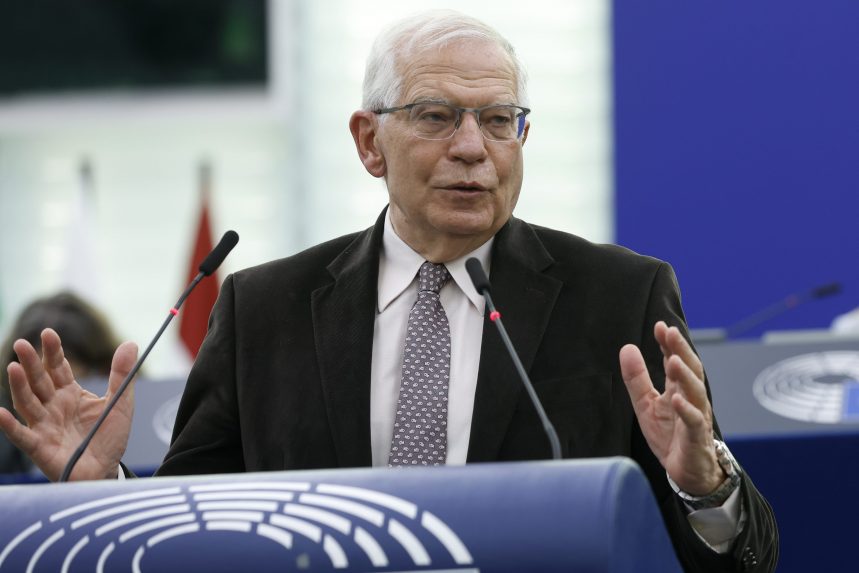 Borrell: Izrael tegyen le a Rafah elleni offenzíva ötletéről