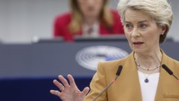 Ursula von der Leyen: az EU-nak mindent meg kell tennie az Oroszországba hurcolt gyerekek hazatéréséért