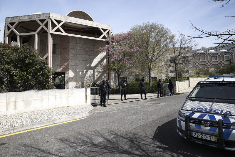 Halálos késelés történt egy lisszaboni muszlim központban