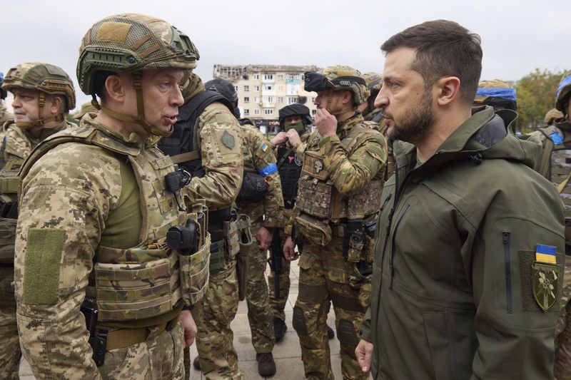 Szirszkij látogatást tett Bahmut és Liman városoknál szolgáló ukrán alakulatoknál