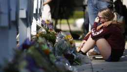 Texasi lövöldözés: neonáci szálat vizsgálnak