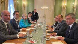 A nehéz költségvetési helyzet ellenére az Ódor-kabinet igyekszik segíteni az önkormányzatokat
