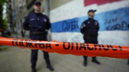 Egy diák lövöldözött egy belgrádi iskolában