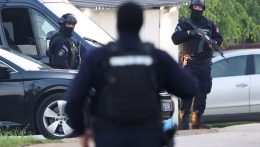 Elfogták a 8 embert lelövő szerbiai férfit