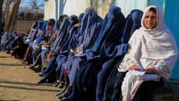 A tálib kormányzat által bevezetett „nemi apartheid” nemzetközi bűncselekménnyé minősítését sürgeti a ENSZ