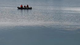 Megtalálták a korábban keresett 13 éves fiú testét a nagyudvarnoki tóban