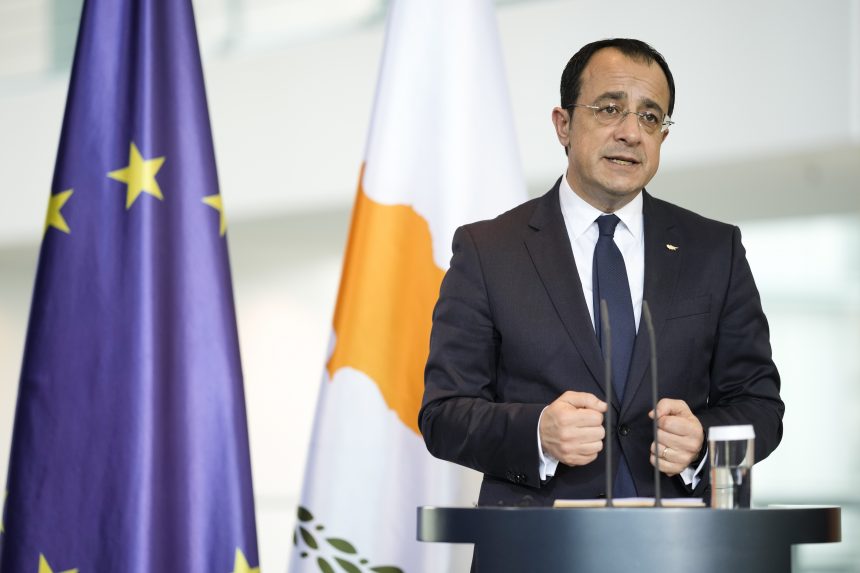 Ciprusi elnök: haladnunk kell a föderális Európai Unió felé