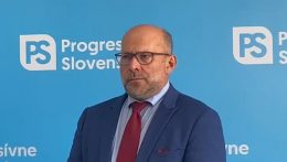Választás 2023: Ismert pozsonyi nőgyógyász a Progresívne Slovensko soraiban