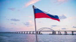 Az ukrán erők csapást mértek a krími hídra