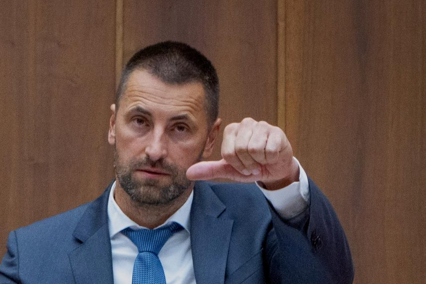 Viskupič családi okokra hivatkozva nem indul az SaS elnöki posztjáért