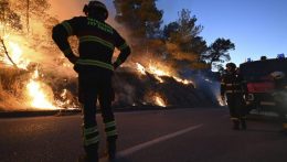 Horvátország: Šibenik közelében tűz ütött ki, az adriai autópálya egy szakaszát lezárták