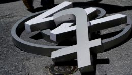 Jogi eljárást indít a korábban Twitter néven ismert X ellen az Európai Bizottság az álhírek miatt