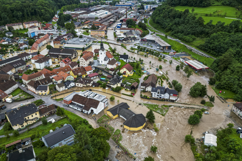 Szlovéniában fertőző betegség terjed az árvíz sújtotta területeken