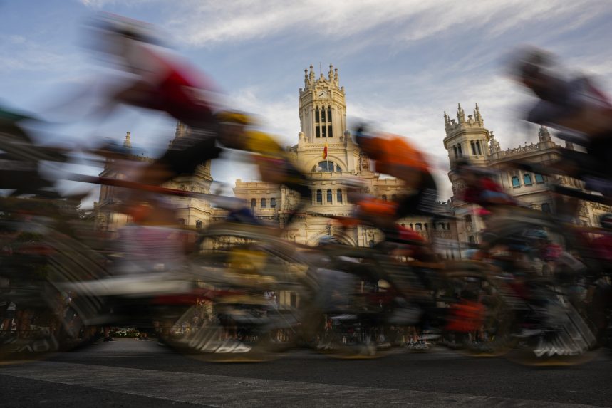 Az országban zajló bicikliversenyt érintő szabotázskísérletet hiúsított meg a spanyol rendőrség